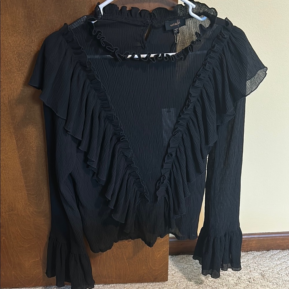 Black Ruffled Top